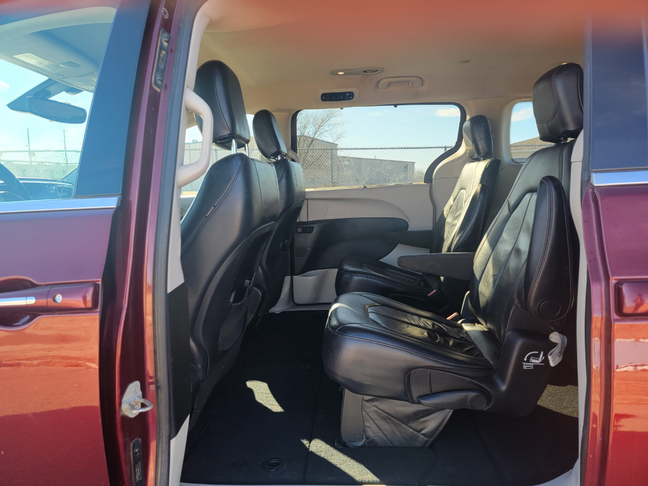 Chrysler Pacifica Touring-L FWD 2017