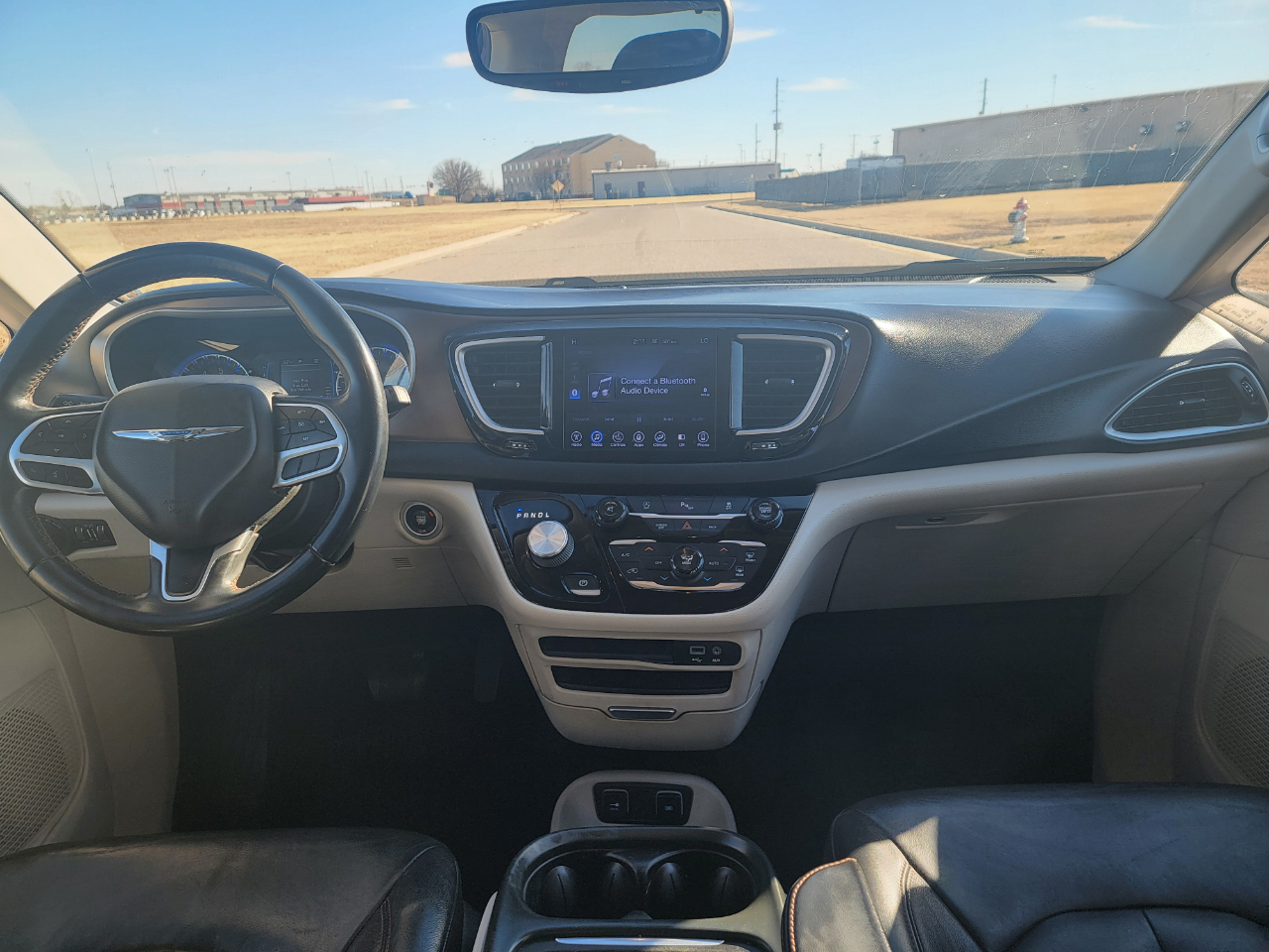 Chrysler Pacifica Touring-L FWD 2017