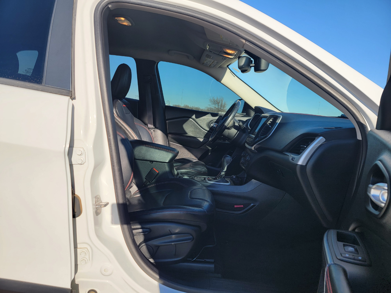 Jeep Cherokee 4WD 4dr Trailhawk 2015