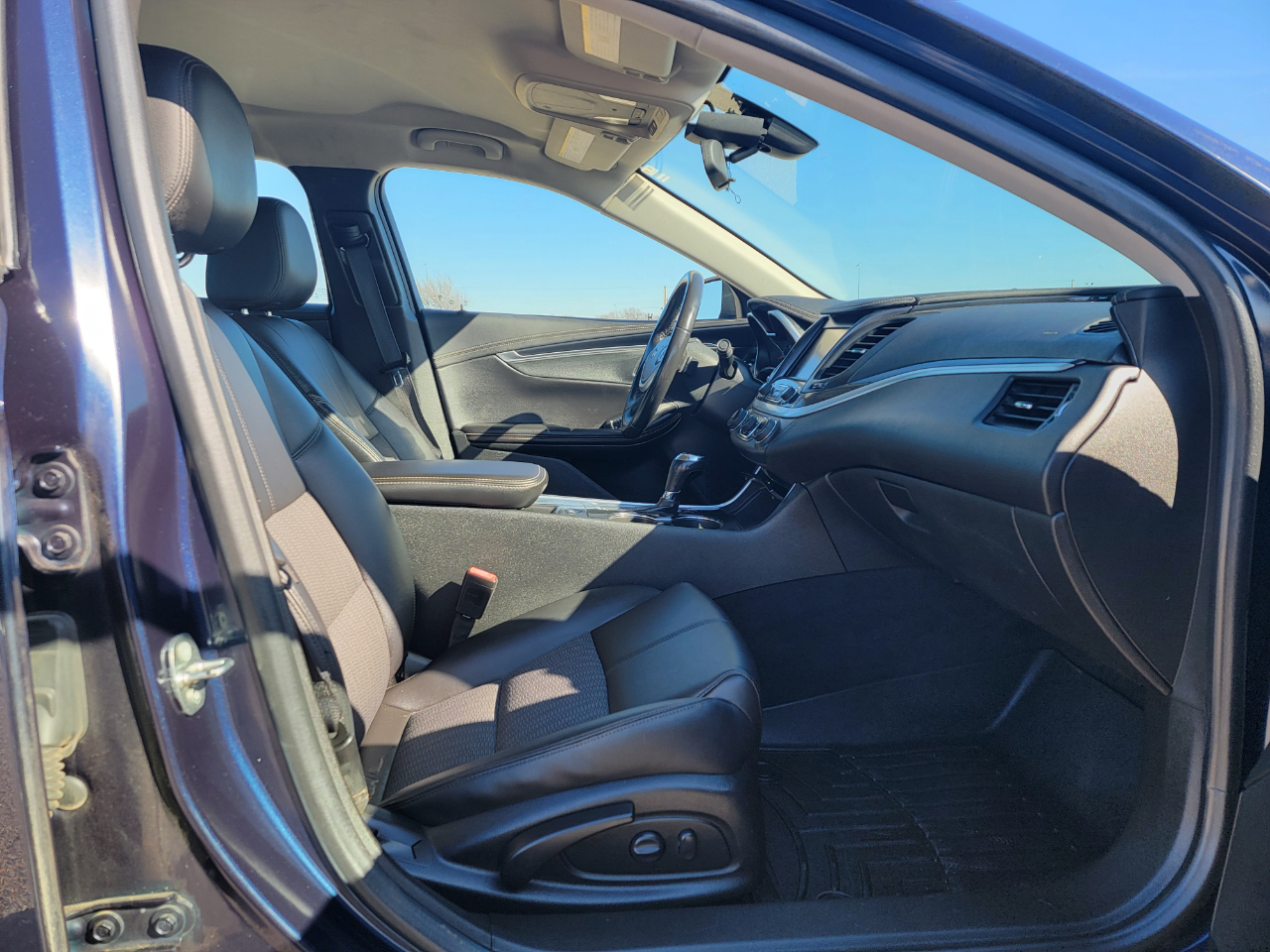 Chevrolet Impala 4dr Sdn LT w/1LT 2019