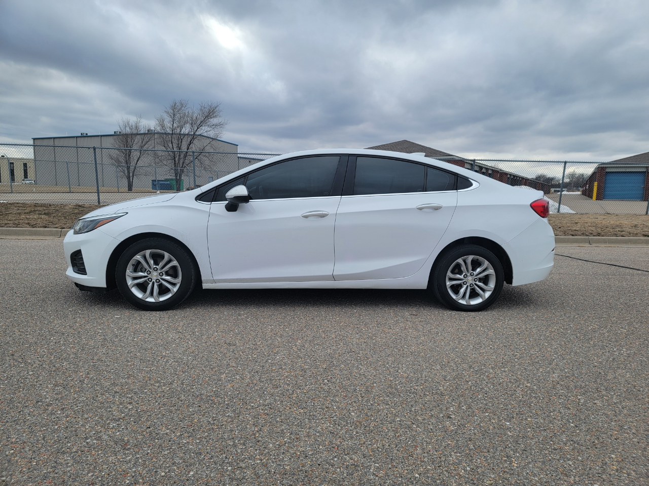 Chevrolet Cruze 4dr Sdn LT 2019