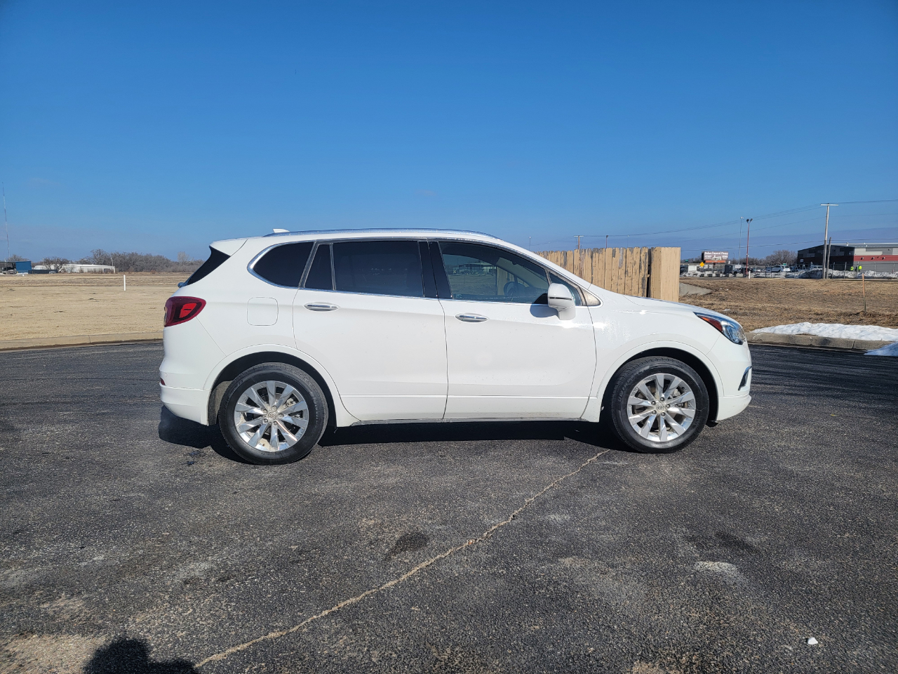 Buick Envision FWD 4dr Essence 2017