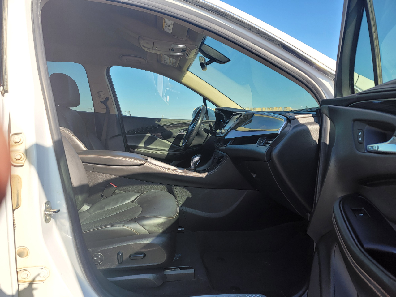 Buick Envision FWD 4dr Essence 2017