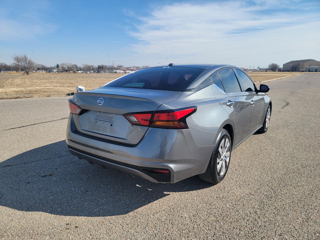 Nissan Altima 2.5 S Sedan 2020