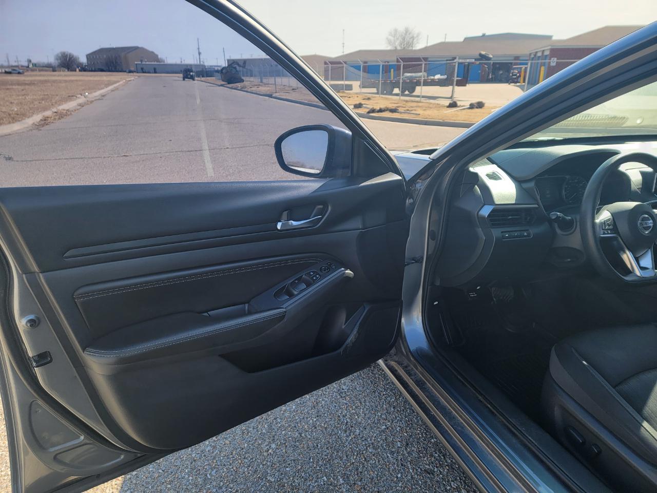 Nissan Altima 2.5 S Sedan 2020