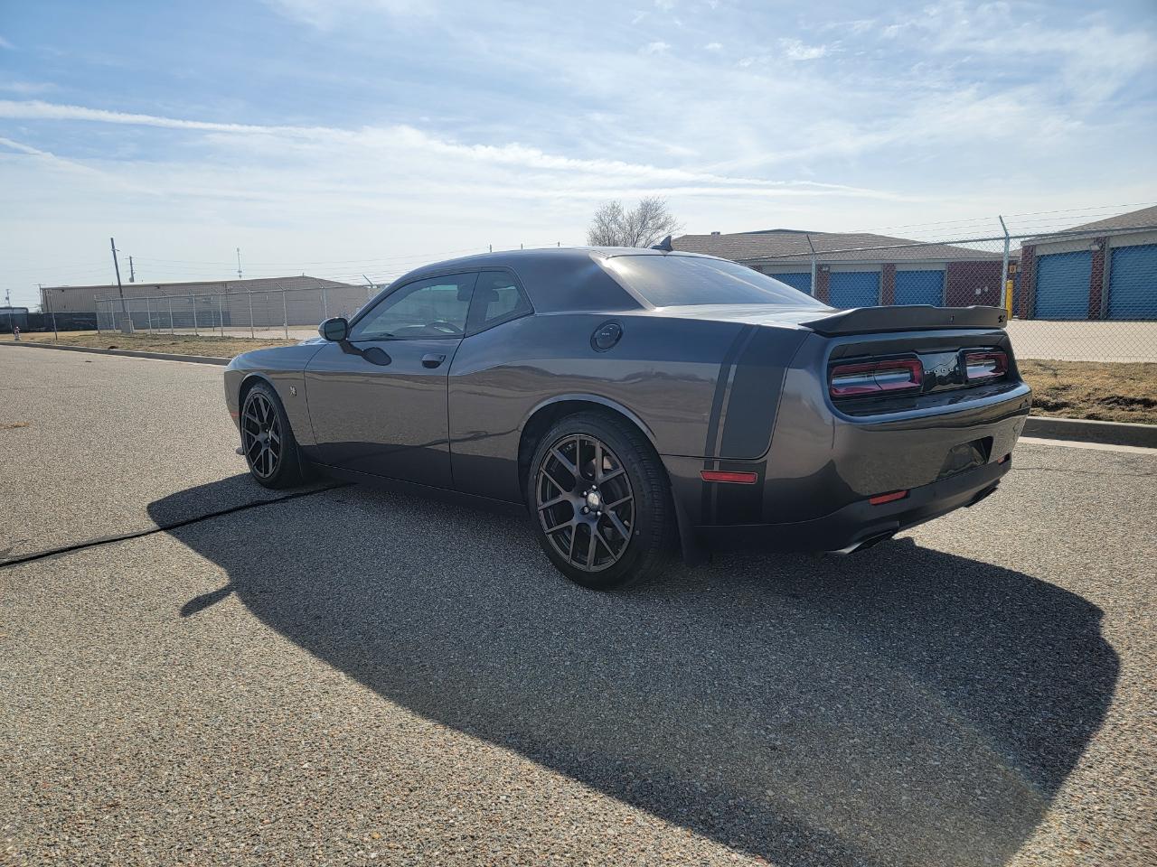 Dodge Challenger 2dr Cpe R/T Scat Pack 2016