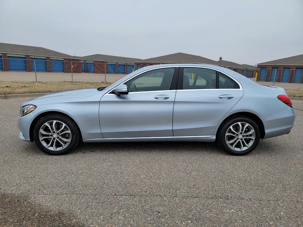 Mercedes-Benz C-Class 4dr Sdn C 300 4MATIC 2015