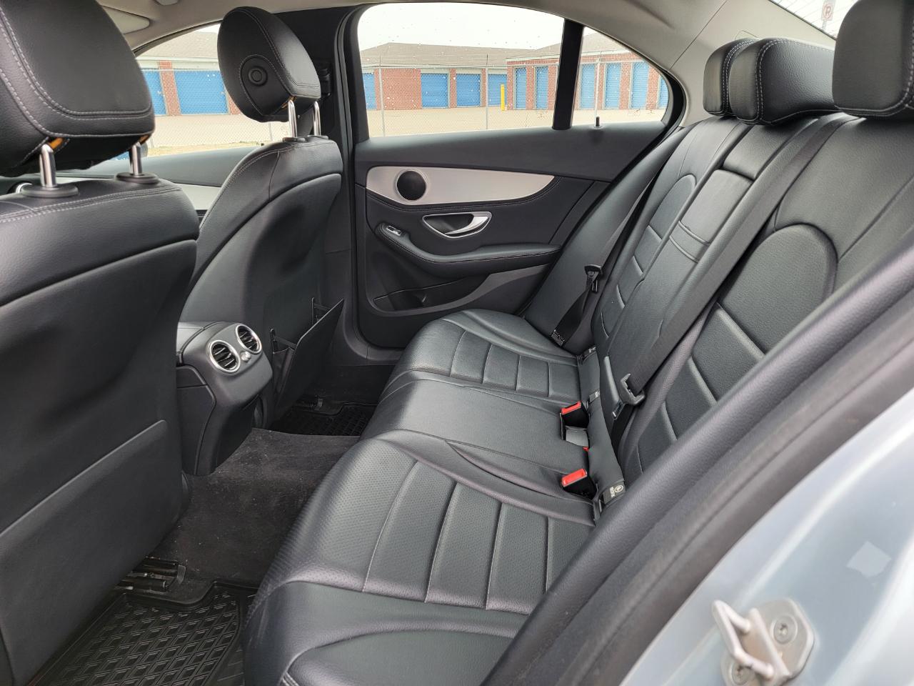 Mercedes-Benz C-Class 4dr Sdn C 300 4MATIC 2015