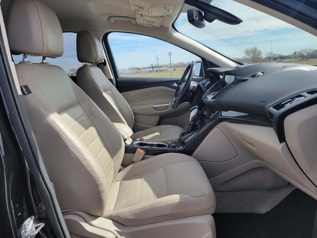 Ford Escape FWD 4dr Titanium 2014