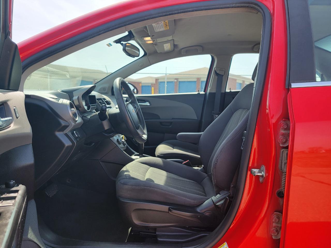 Chevrolet Sonic 4dr Sdn Auto LT 2015