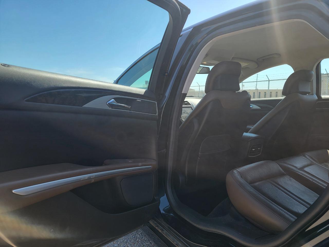 Lincoln MKZ 4dr Sdn FWD 2014