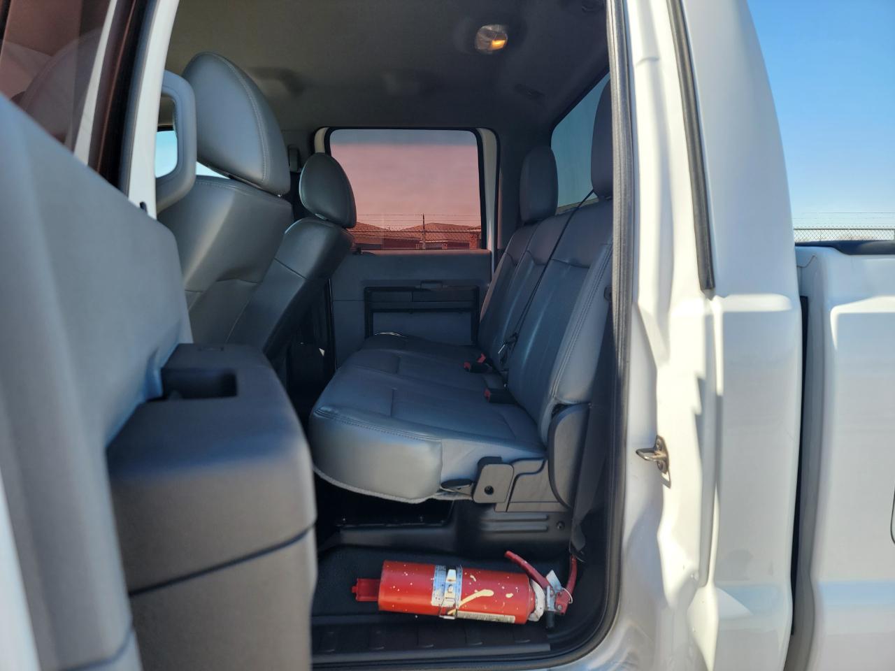 Ford Super Duty F-250 SRW 4WD Crew Cab 156" Platinum 2013