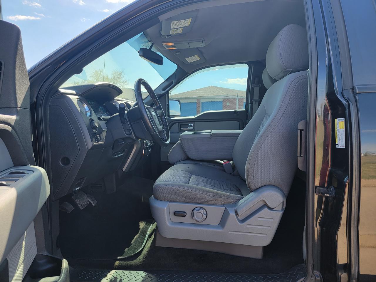 Ford F-150 4WD SuperCab 145" Lariat 2013