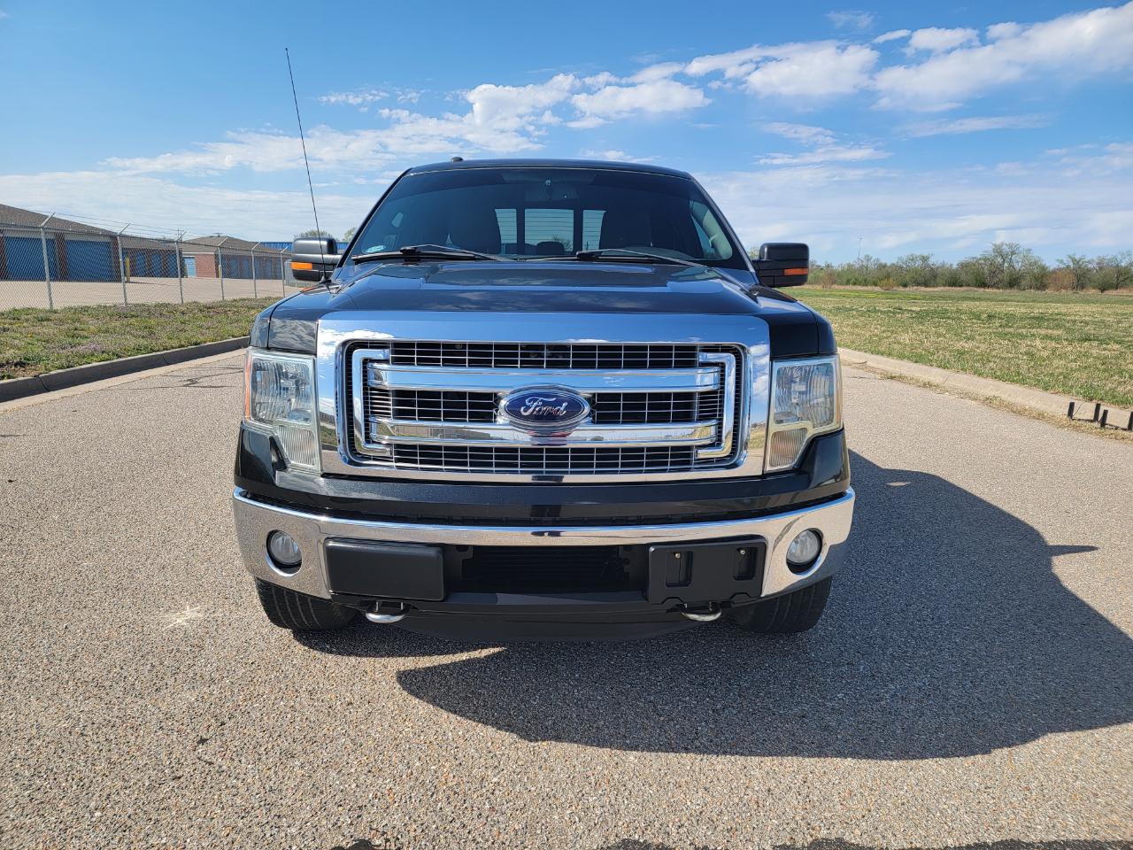 RAM 1500 4WD Crew Cab 140.5" Big Horn 2016