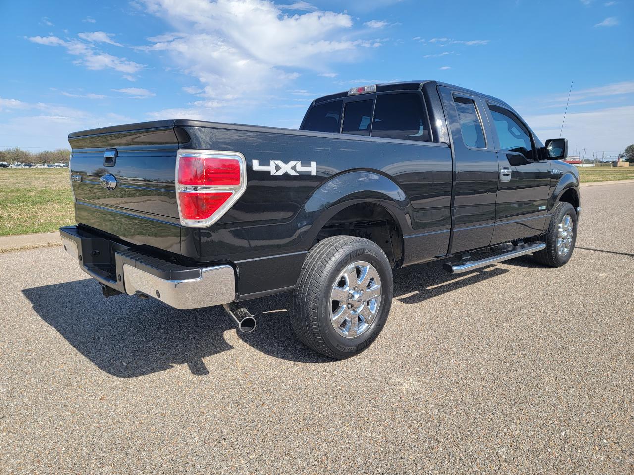 RAM 1500 4WD Crew Cab 140.5" Big Horn 2016