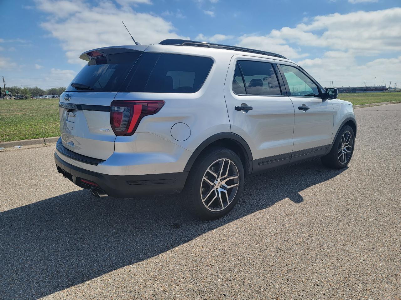 Ford Explorer Sport 4WD 2018