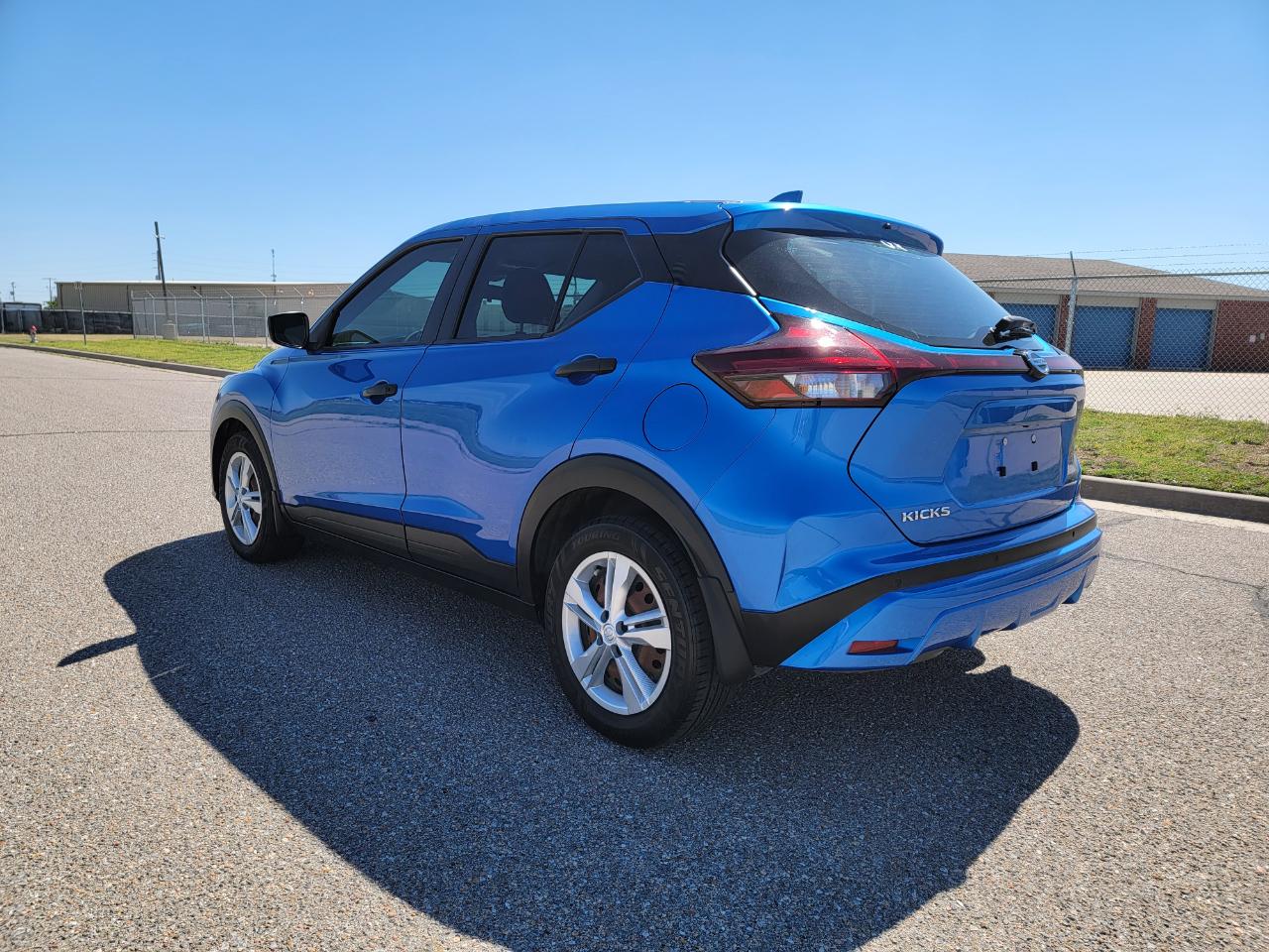 Nissan Kicks S FWD 2021