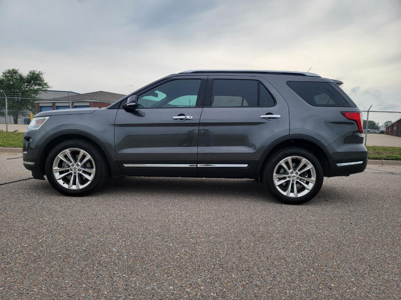 Ford Explorer Limited 4WD 2018
