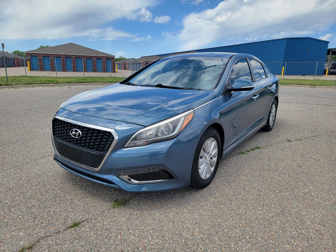 Hyundai Sonata Hybrid 4dr Sdn SE 2016