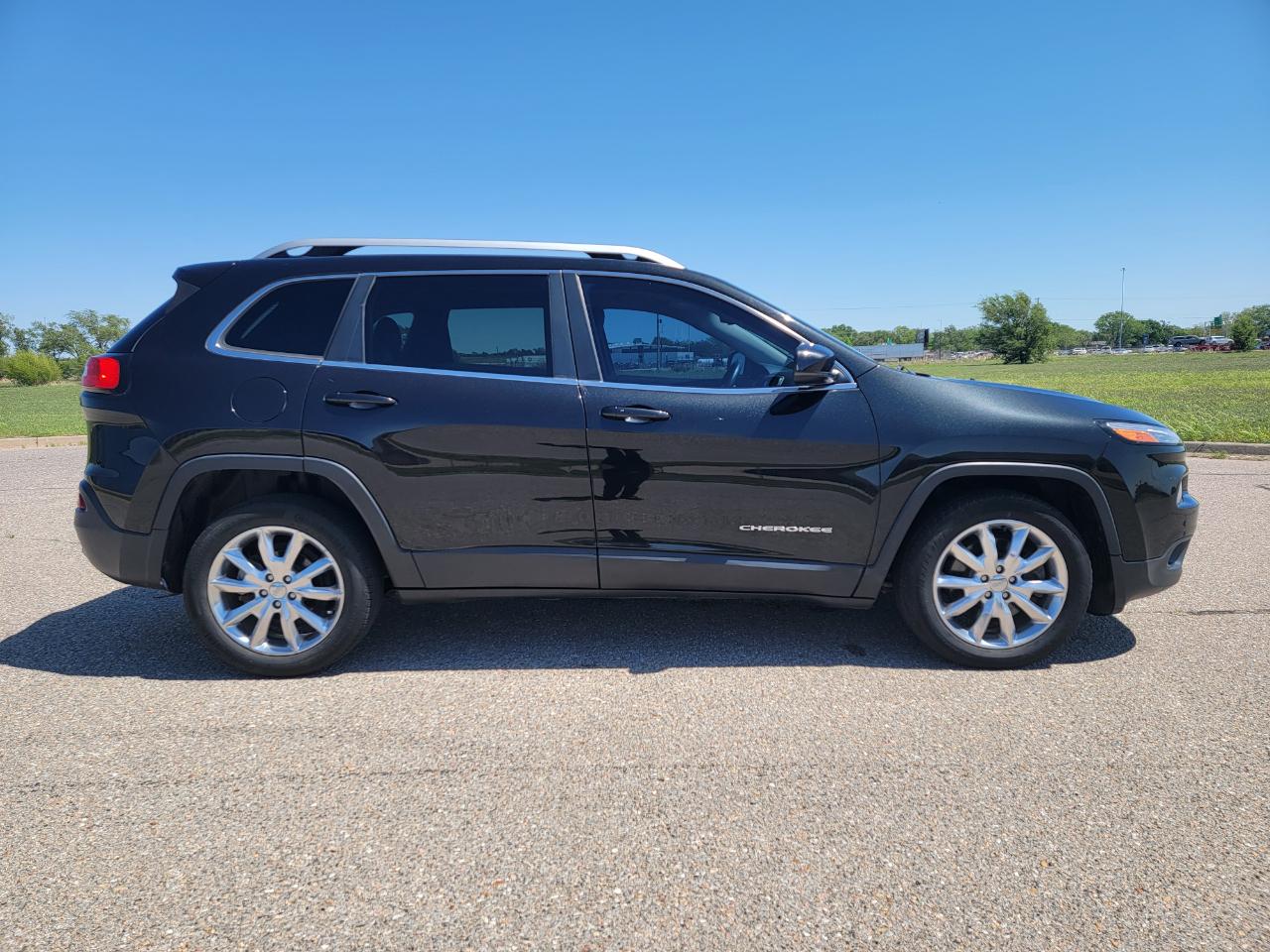 Jeep Cherokee FWD 4dr Limited 2015
