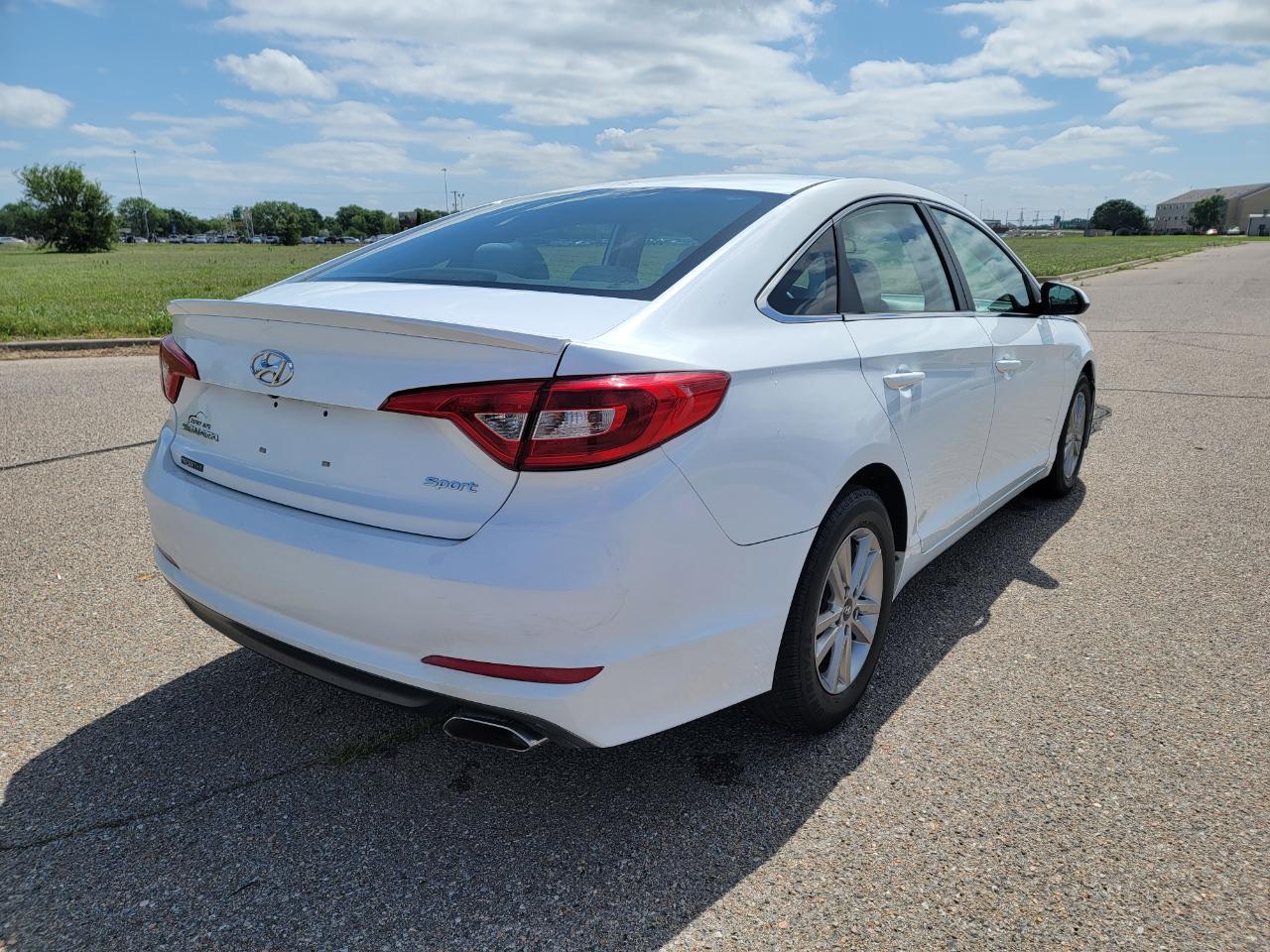 Hyundai Sonata 2.4L 2017