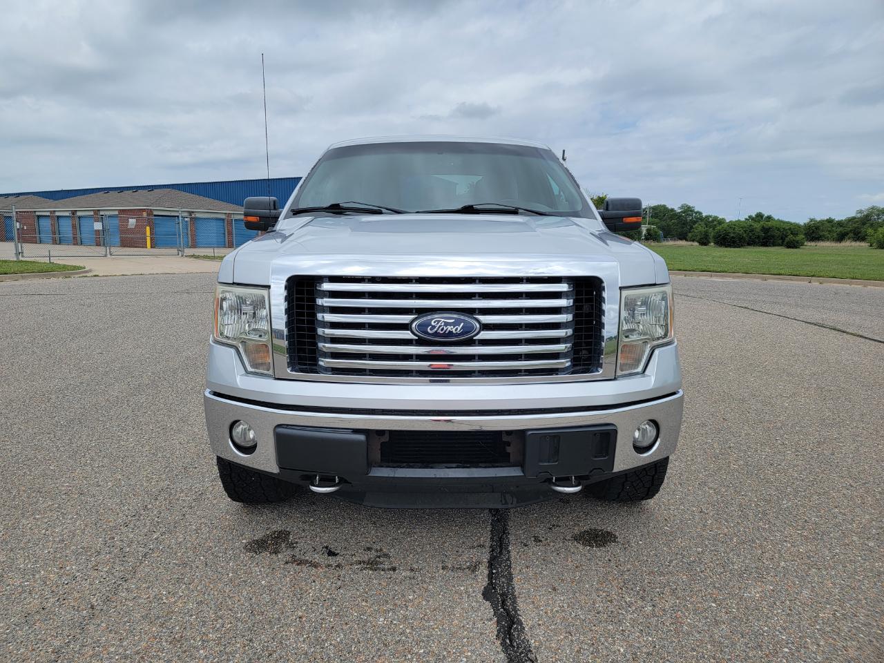 Ford F-150 4WD SuperCrew 145" Platinum 2012