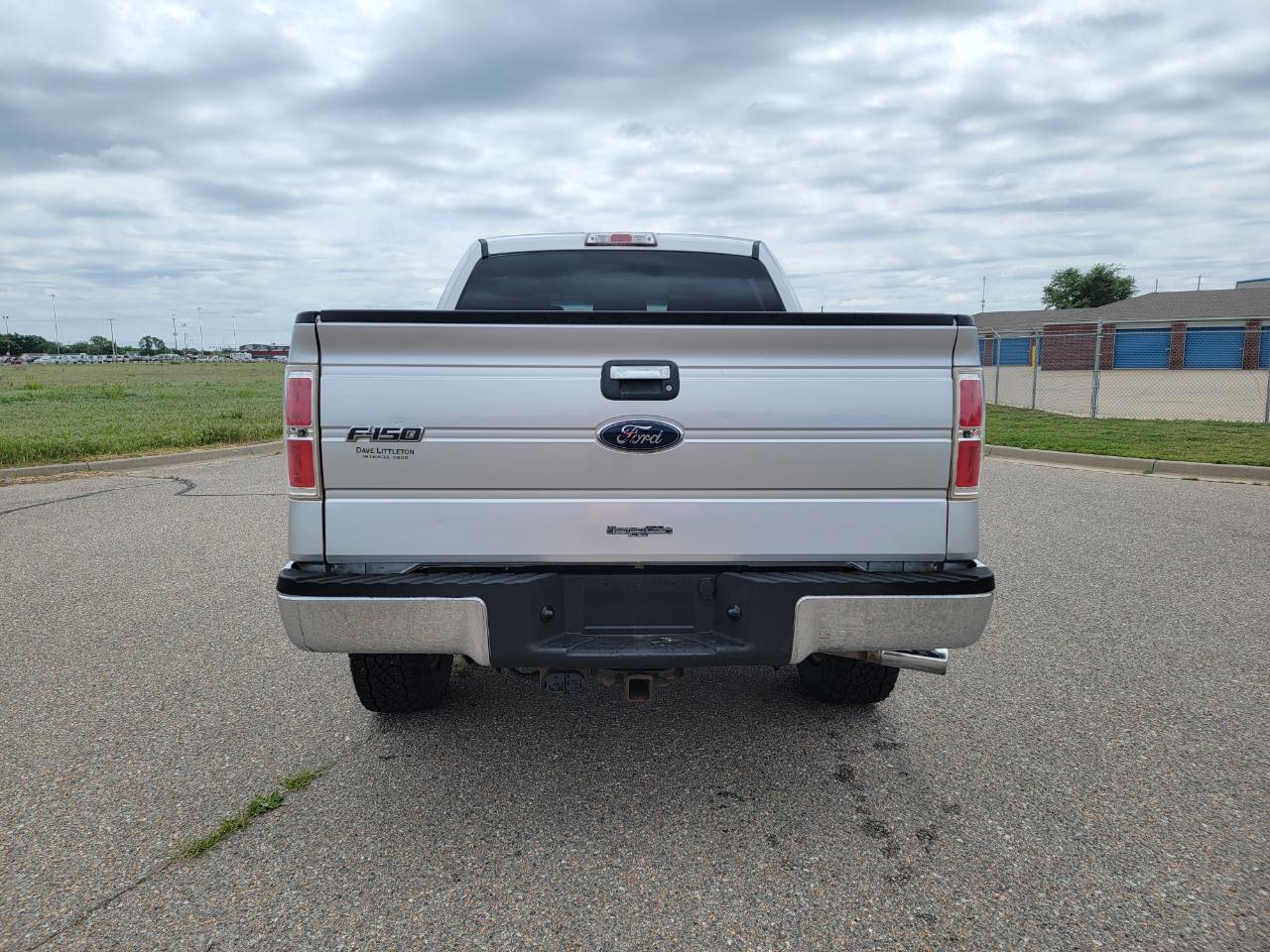 Ford F-150 4WD SuperCrew 145" Platinum 2012