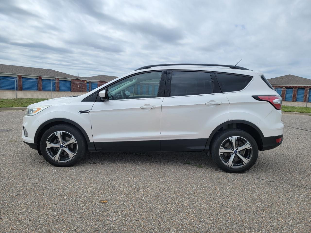 Ford Escape SE FWD 2017