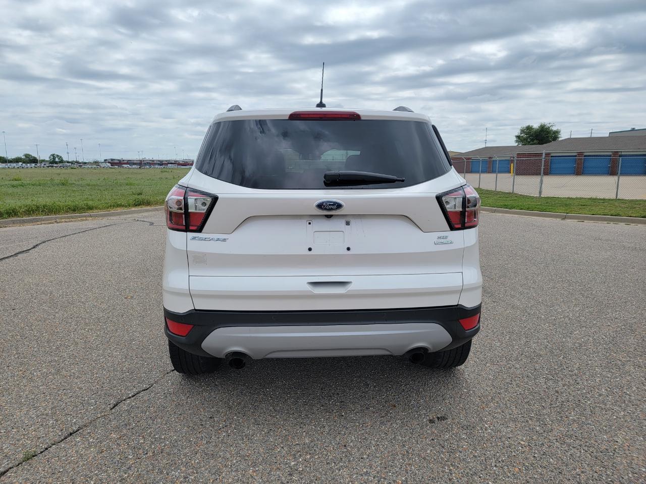 Ford Escape SE FWD 2017