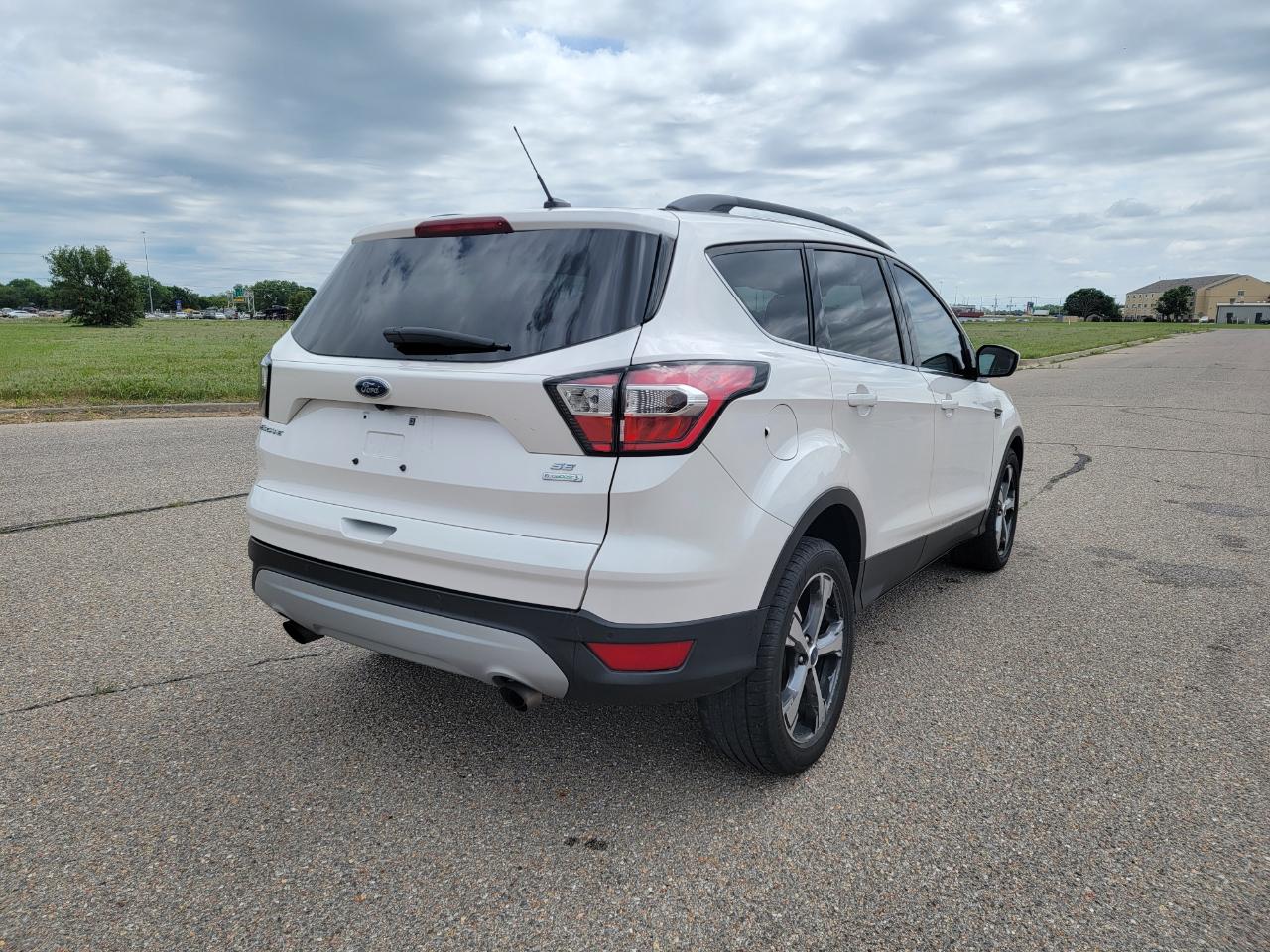 Ford Escape SE FWD 2017