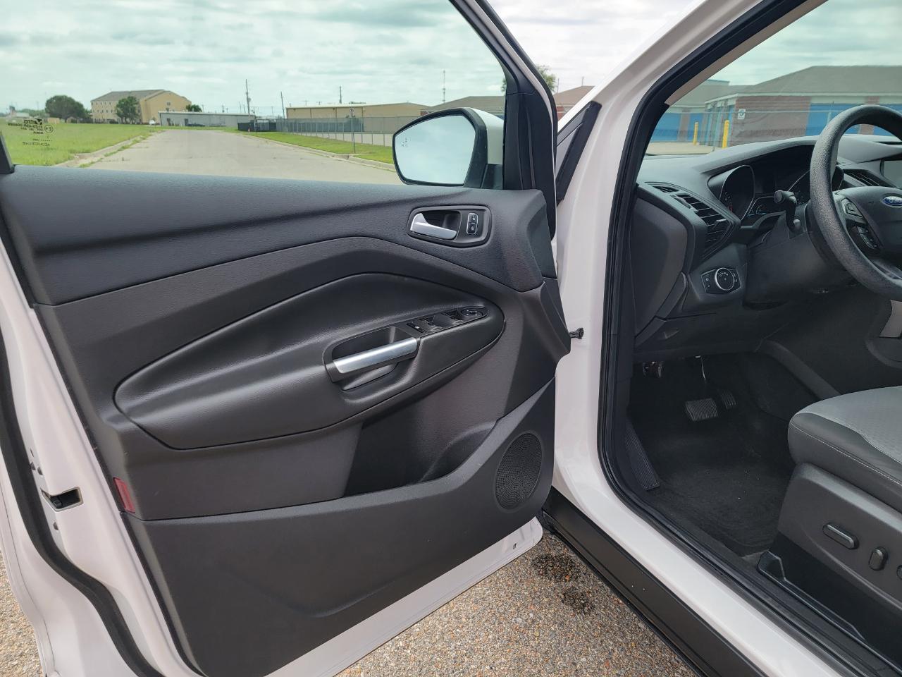 Ford Escape SE FWD 2017