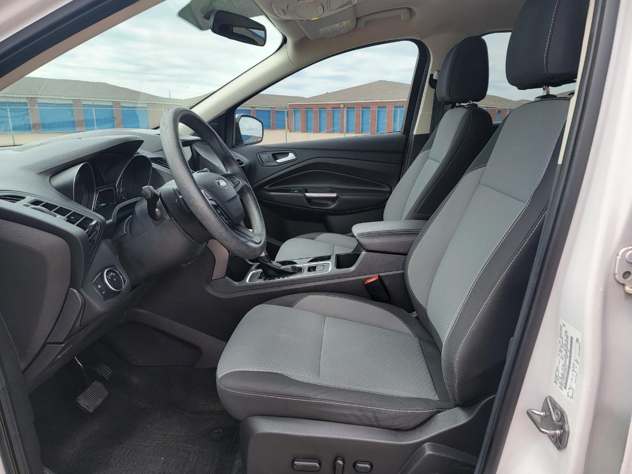 Ford Escape SE FWD 2017