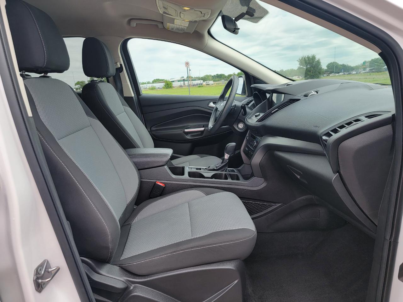 Ford Escape SE FWD 2017