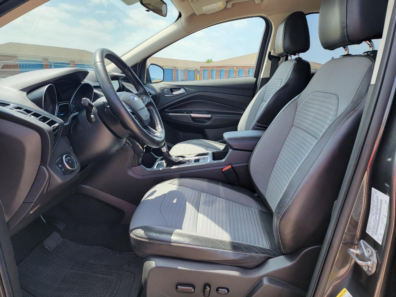 Ford Escape SE FWD 2017