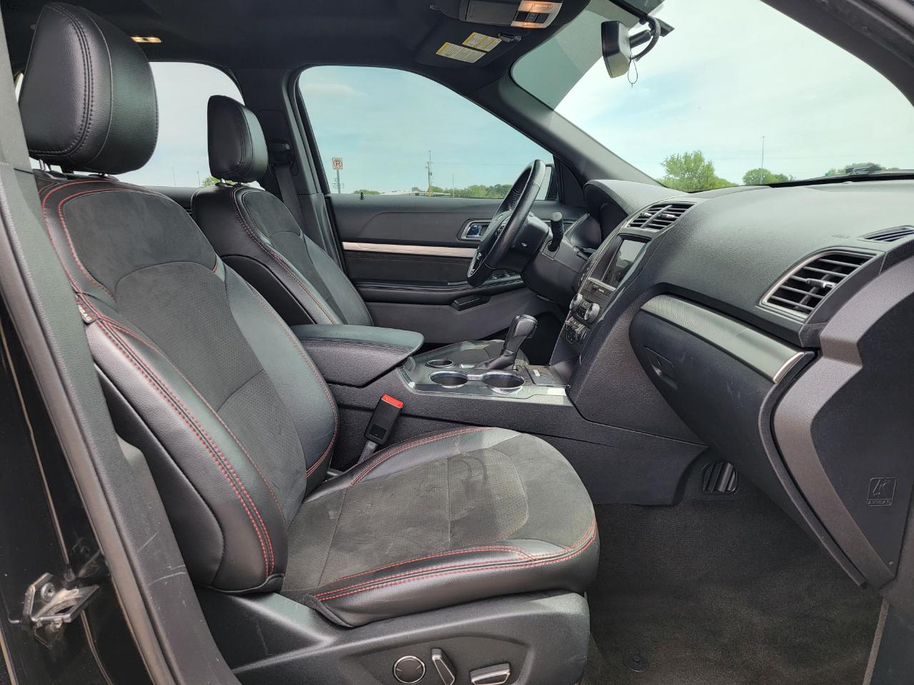 Ford Explorer XLT FWD 2018