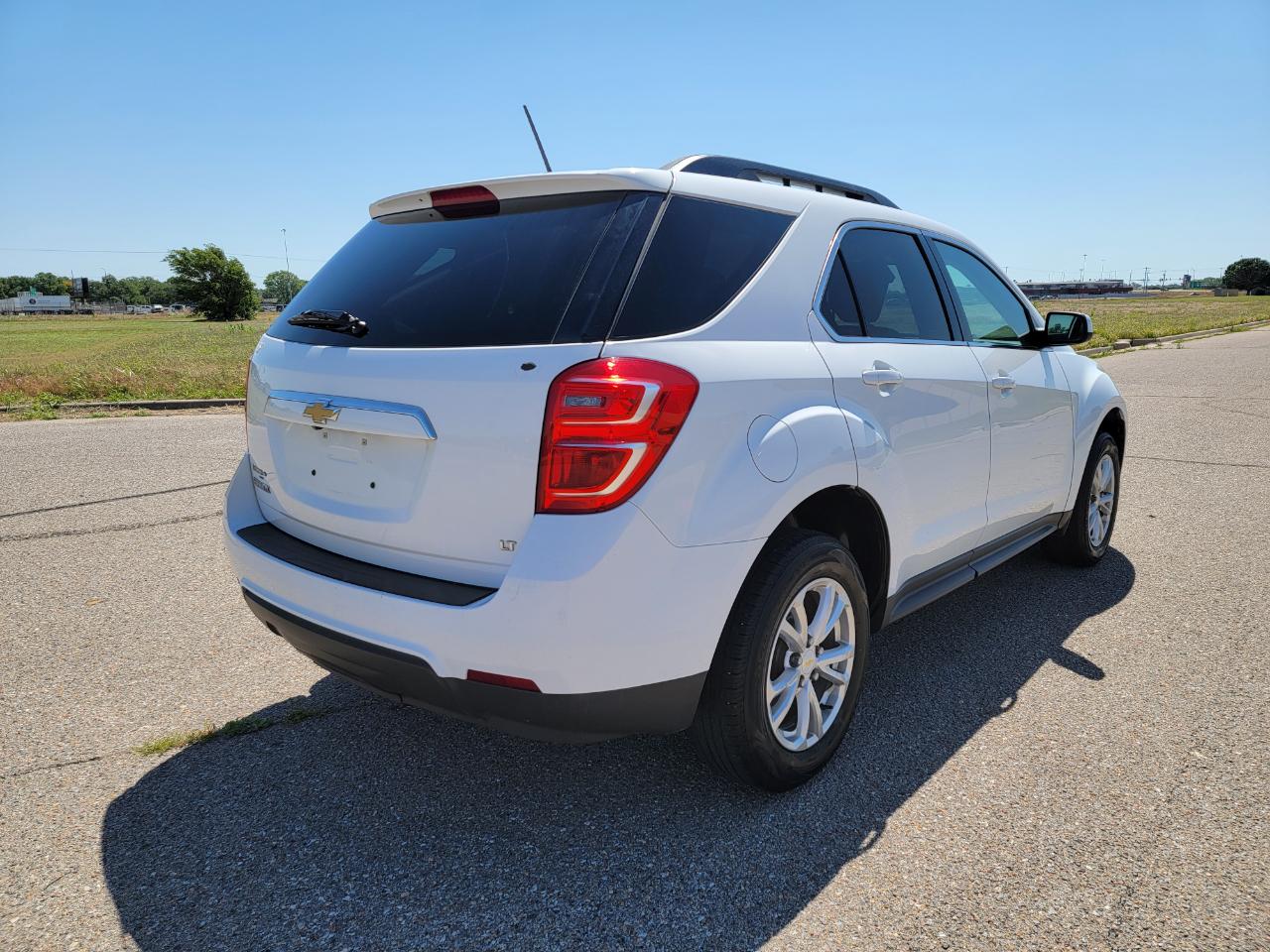 Chevrolet Equinox FWD 4dr LT w/1LT 2017