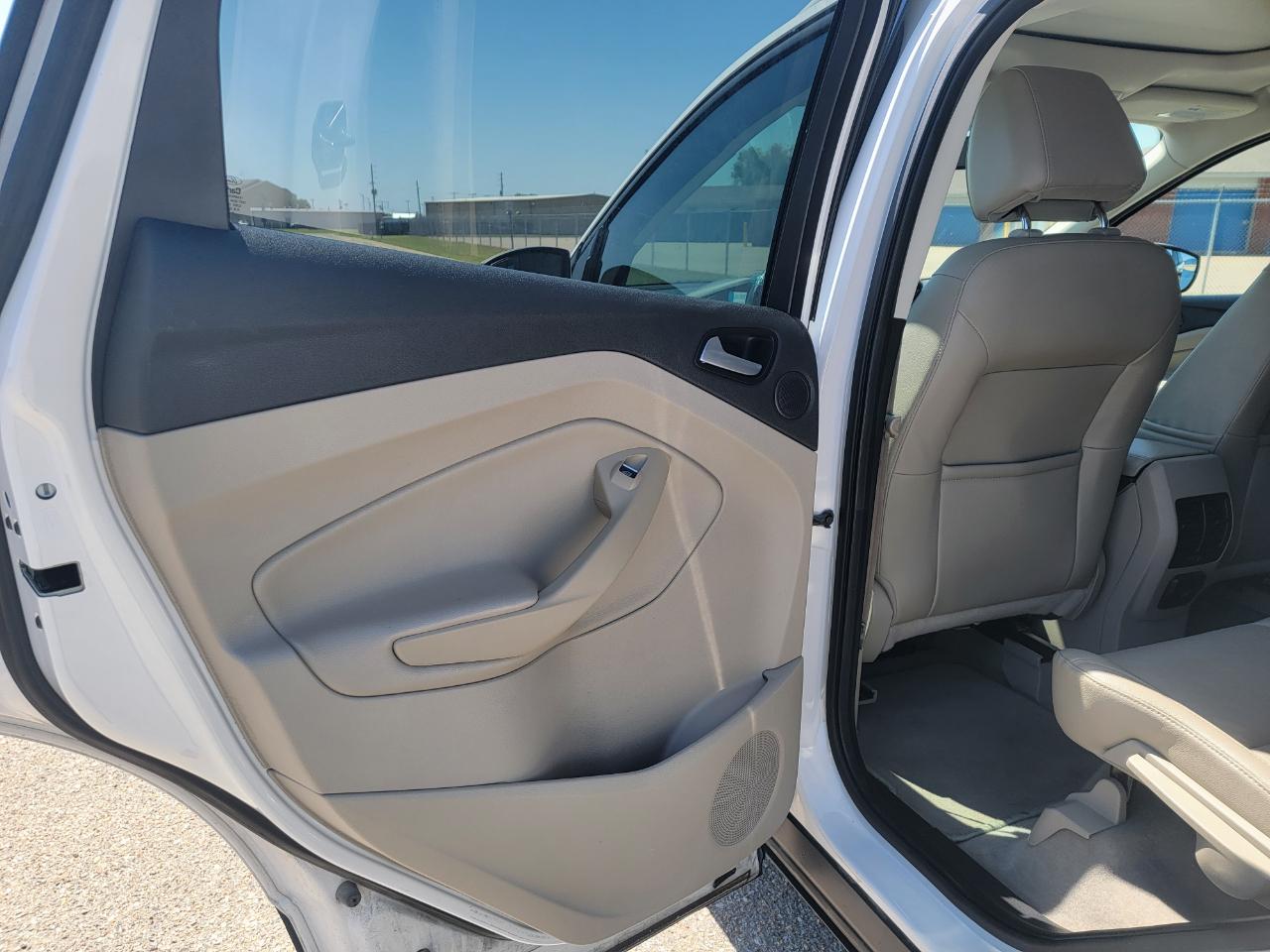 Ford Escape FWD 4dr Titanium 2014