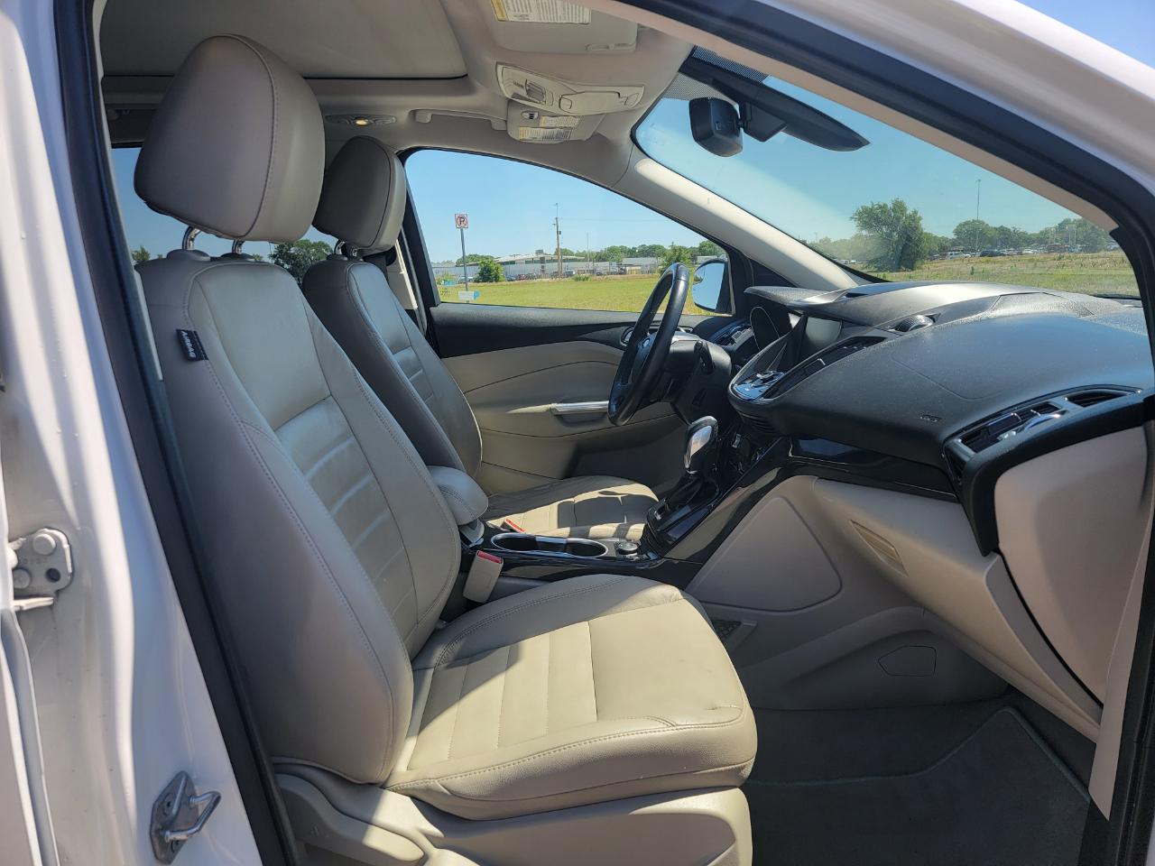 Ford Escape FWD 4dr Titanium 2014