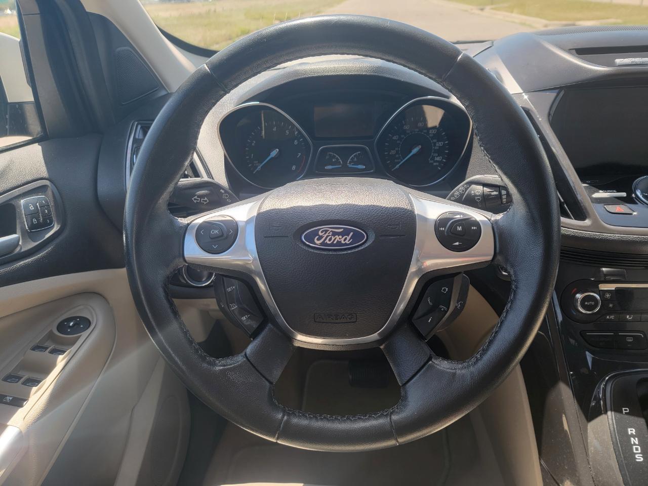 Ford Escape FWD 4dr Titanium 2014