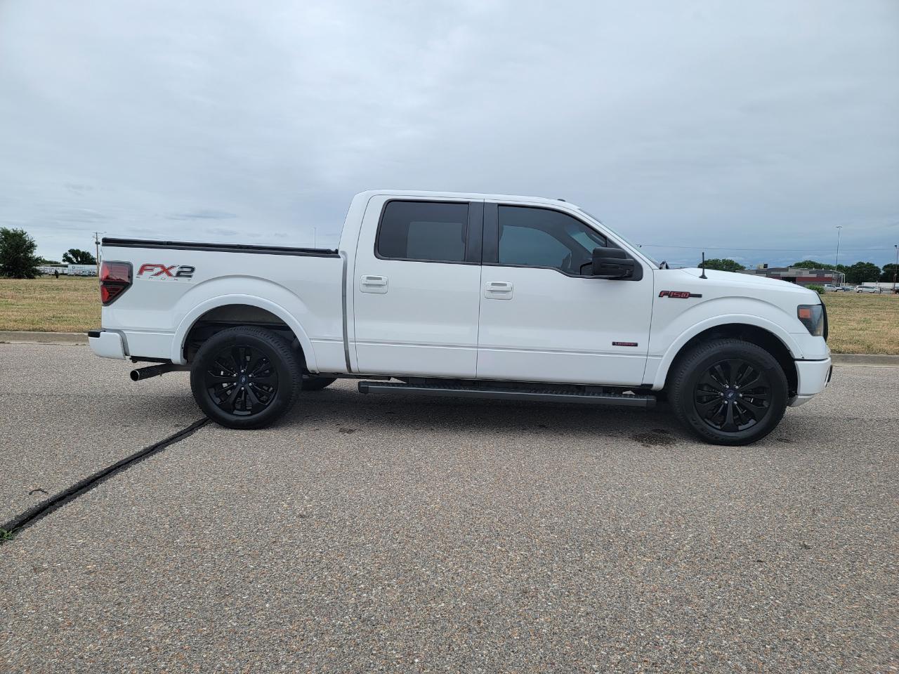 Ford F-150 2WD SuperCrew 145" FX2 2013