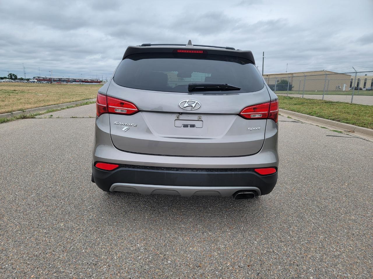 Hyundai Santa Fe Sport FWD 4dr 2.4 2014