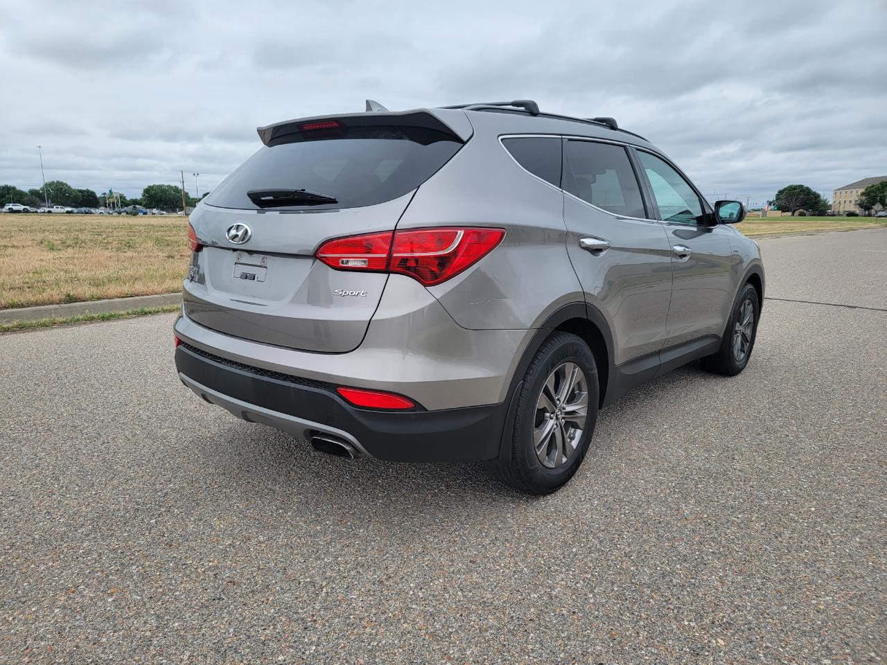 Hyundai Santa Fe Sport FWD 4dr 2.4 2014