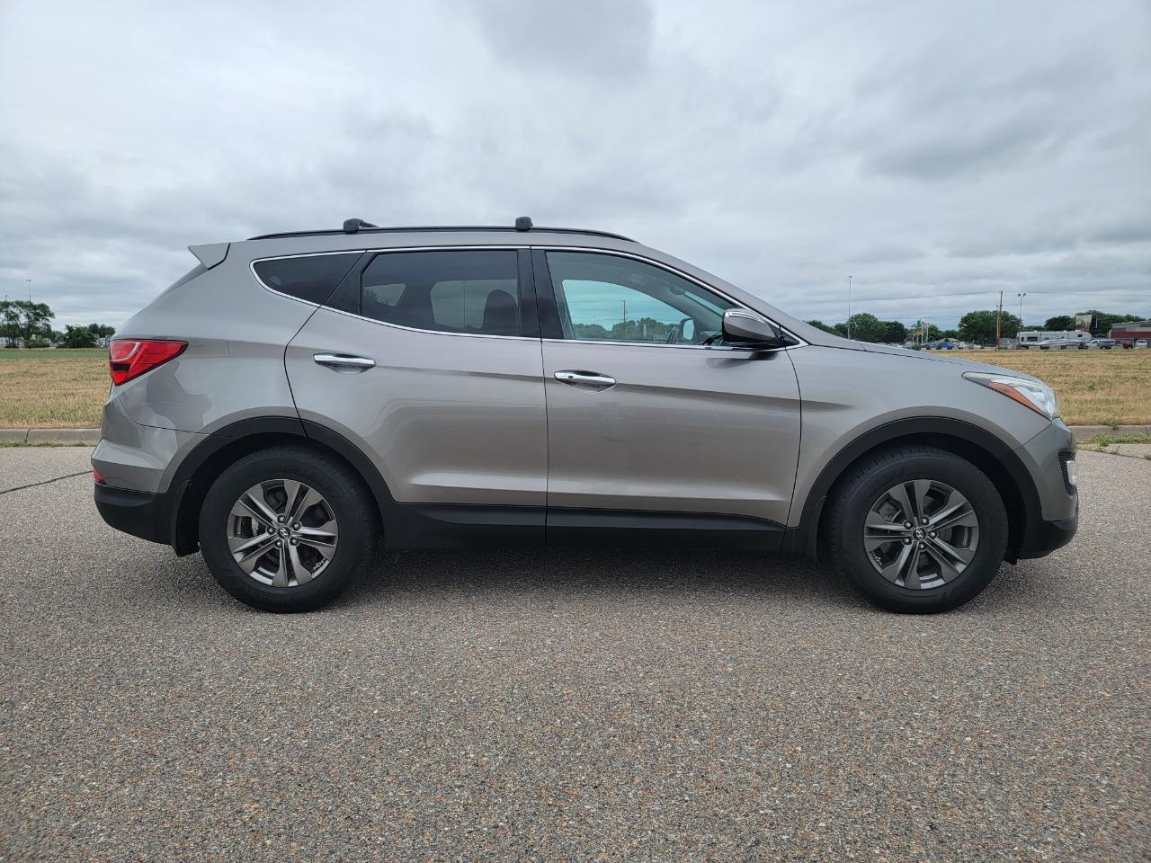 Hyundai Santa Fe Sport FWD 4dr 2.4 2014