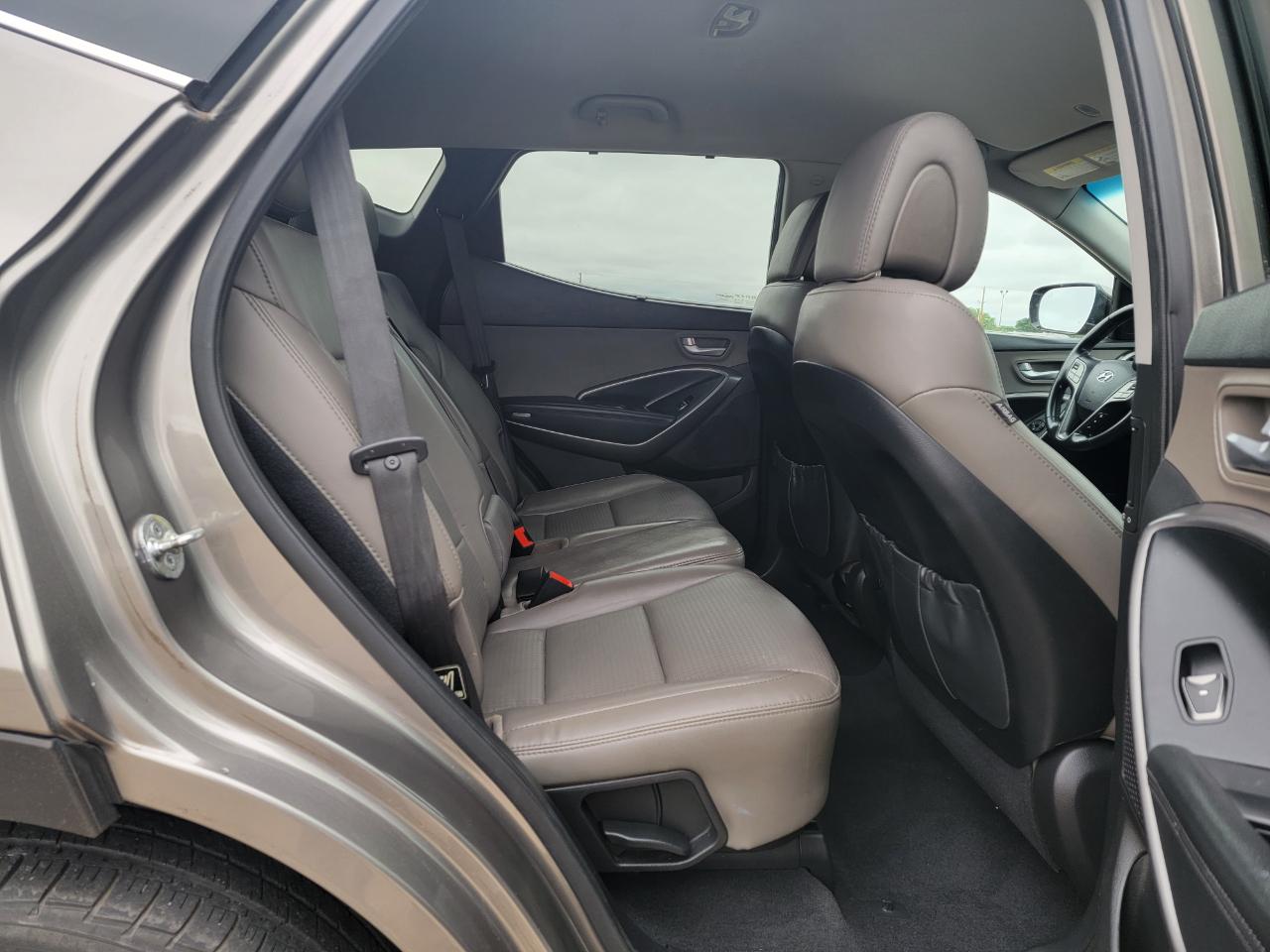 Hyundai Santa Fe Sport FWD 4dr 2.4 2014