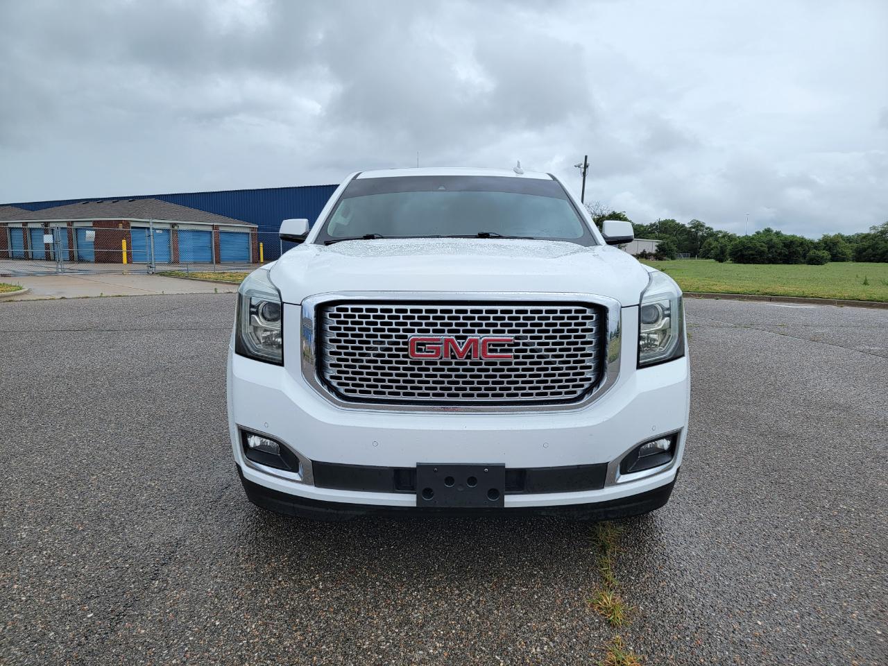 GMC Yukon XL 2WD 4dr Denali 2016