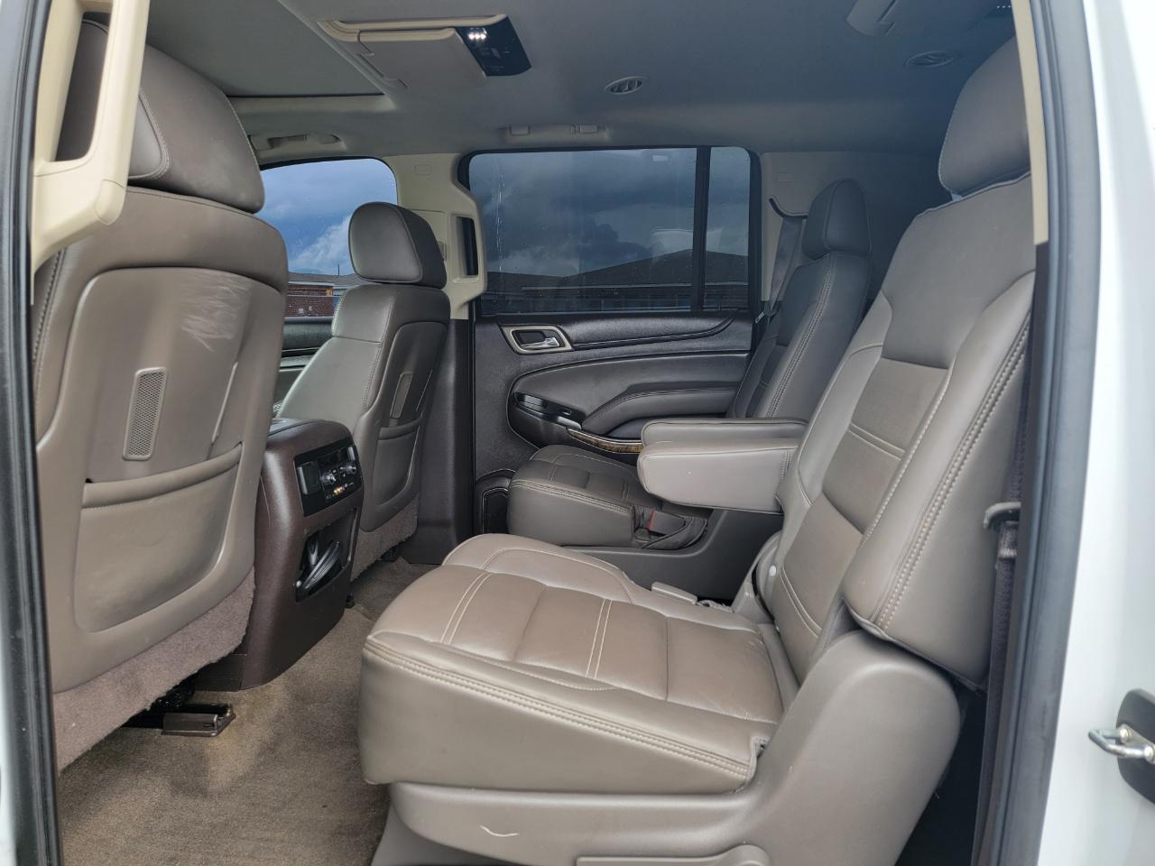 GMC Yukon XL 2WD 4dr Denali 2016