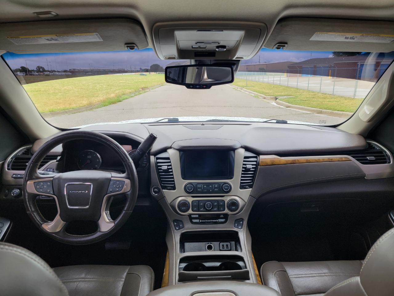 GMC Yukon XL 2WD 4dr Denali 2016