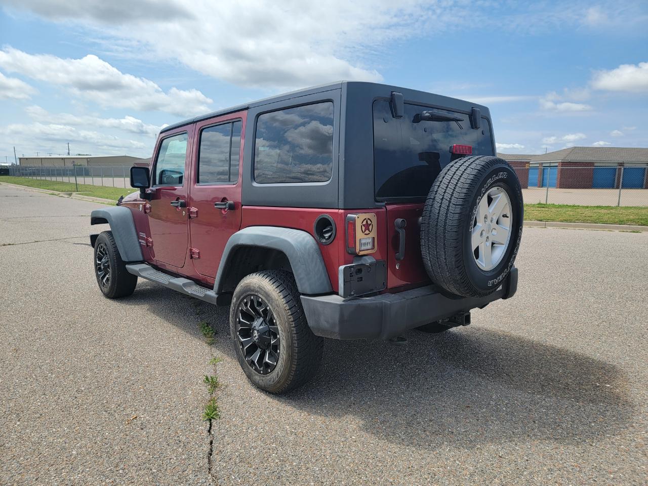 Jeep Wrangler Unlimited 4WD 4dr Sport 2012
