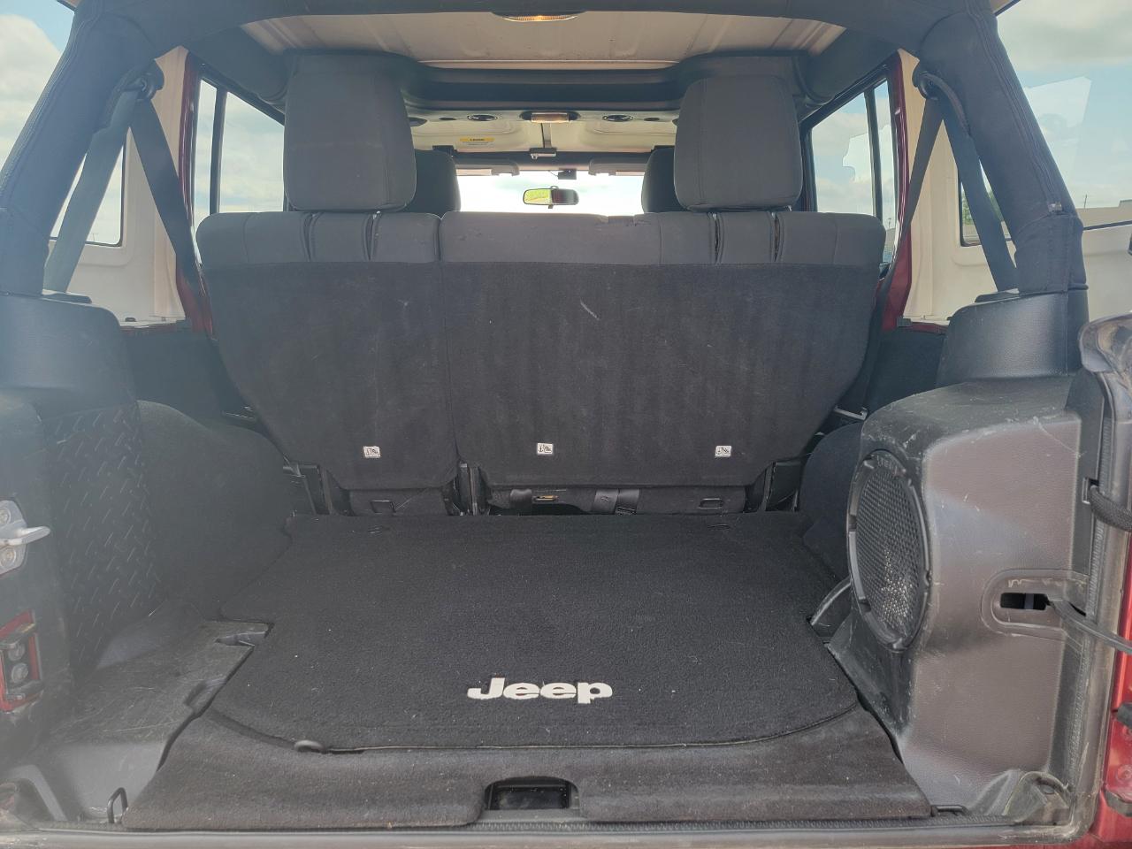 Jeep Wrangler Unlimited 4WD 4dr Sport 2012