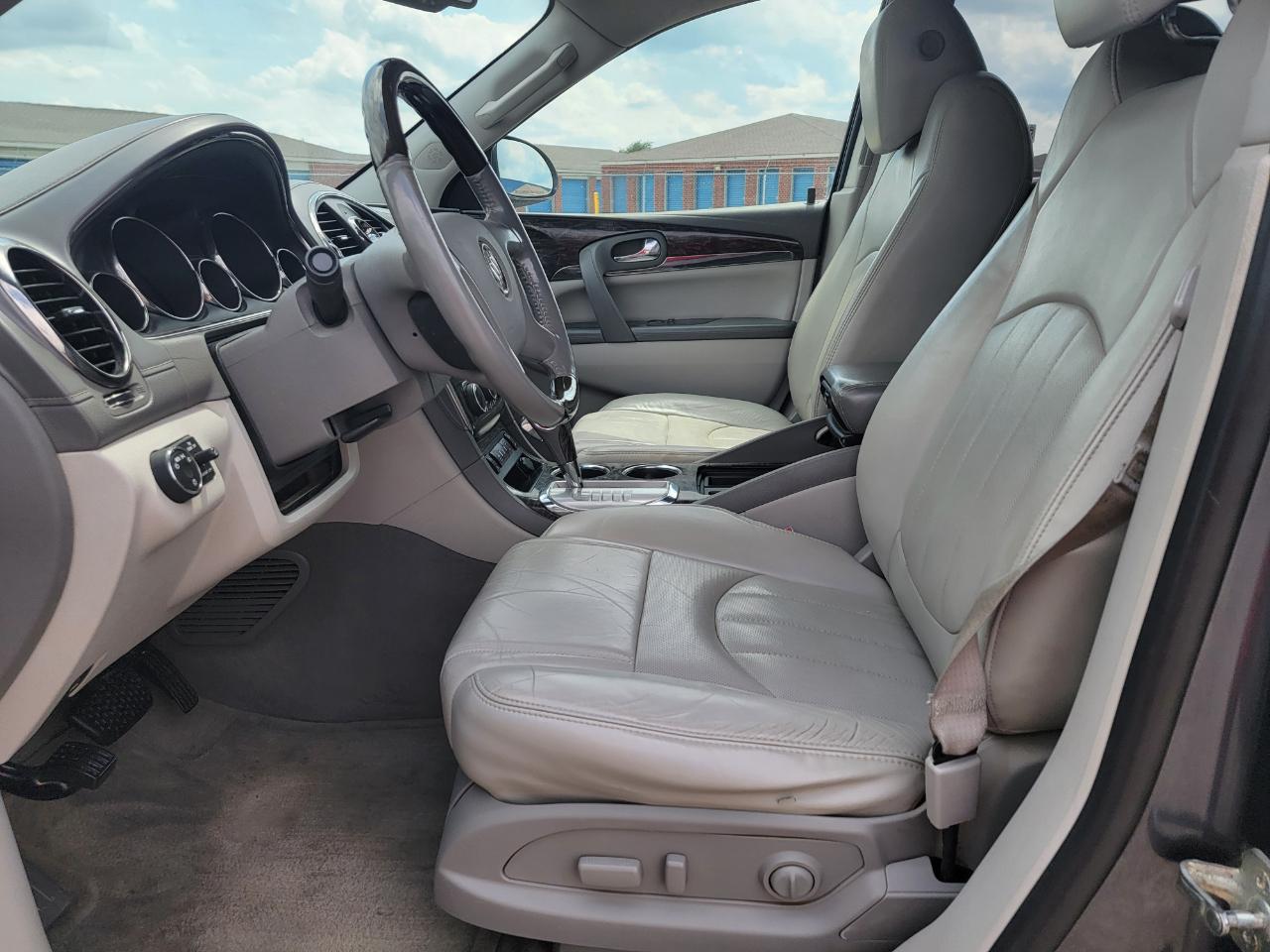 Buick Enclave FWD 4dr Leather 2014